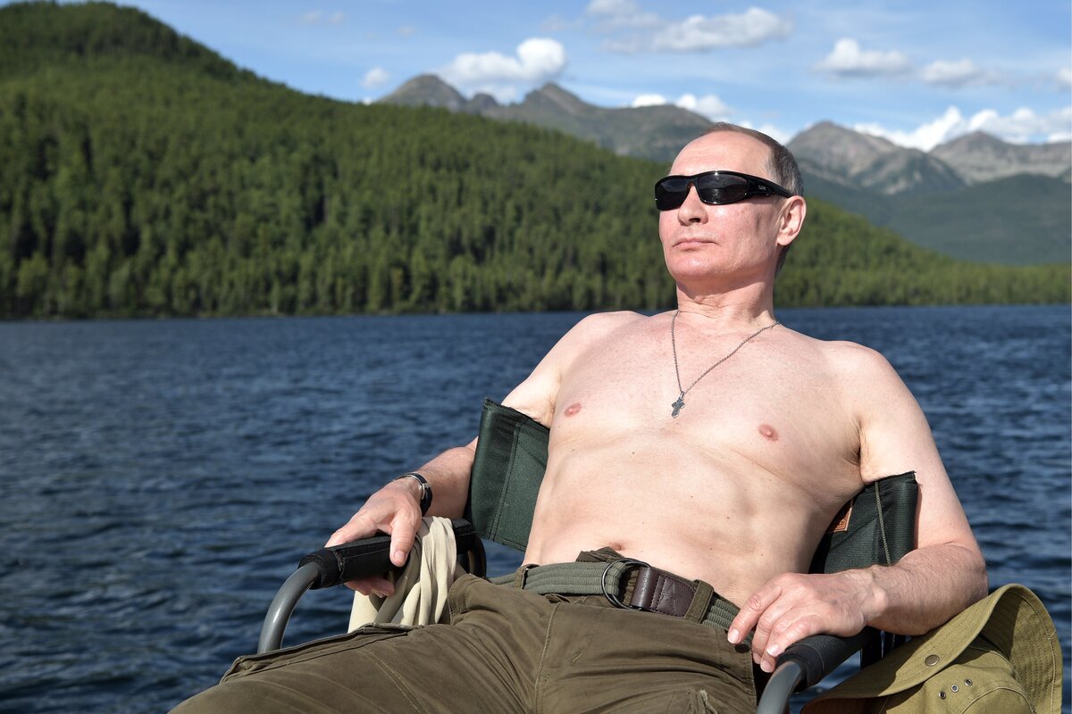 Фото Голого Путина