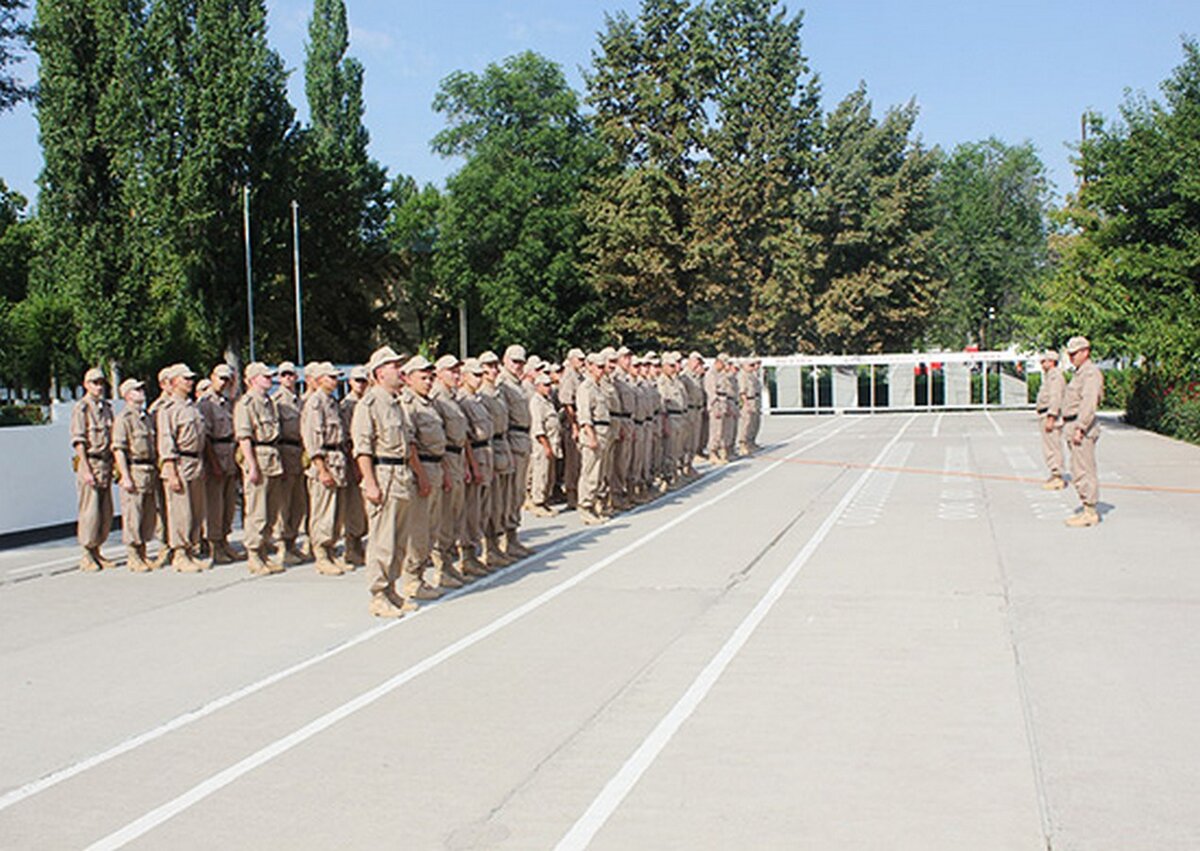 Город военнослужащих. Кант Киргизия военный городок. Военная база кант в Киргизии. Авиабаза кант в Киргизии. Кант Военная база.