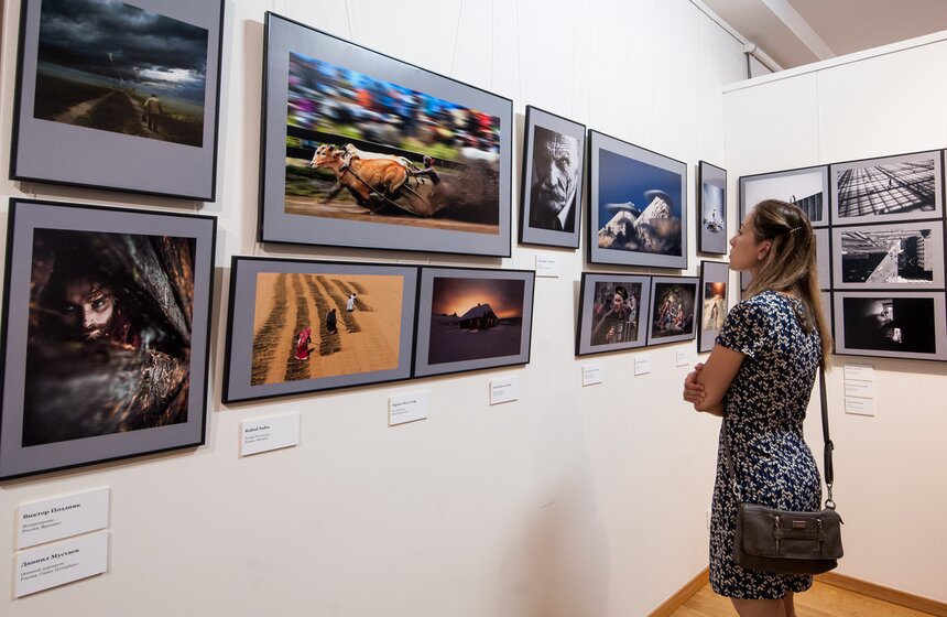 Фотография фотовыставка. Красноярск галерея 13а. Арт галерея Пушкино. Выставка фотографий. Лучшие фотовыставки.