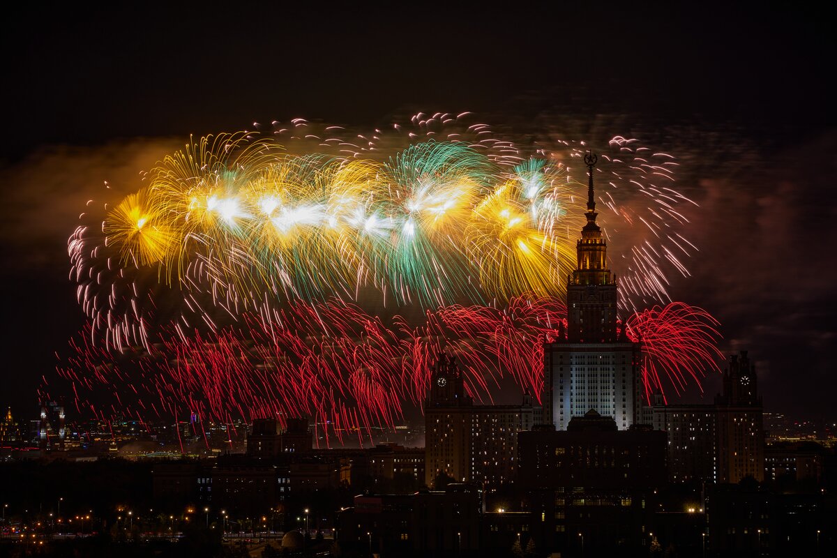 Салют по случаю Дня Победы прошел в Москве 9 мая – Москва 24, 10.05.2024