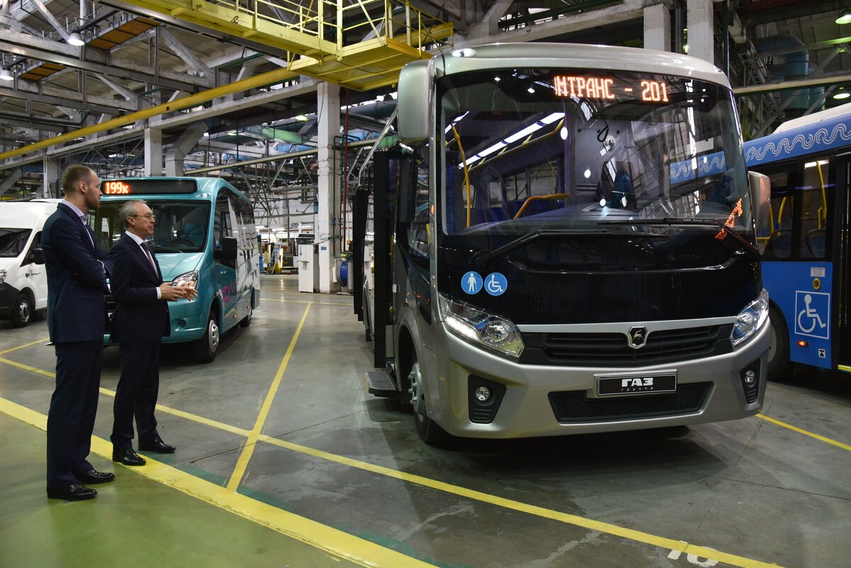 Выпускают сейчас. Ликинский Автобусный завод. Группа ГАЗ Павловский Автобусный завод. Автобусный завод ЛИАЗ. Ликинский Автобусный завод ЛИАЗ.