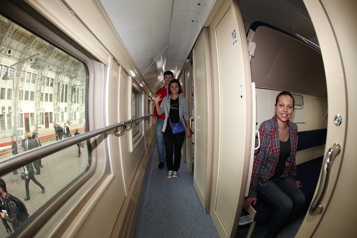 Двухэтажный поезд москва казань фото внутри купе