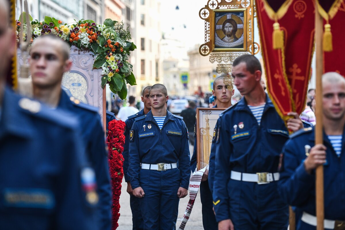 Храм воздушный десант в Ильин день