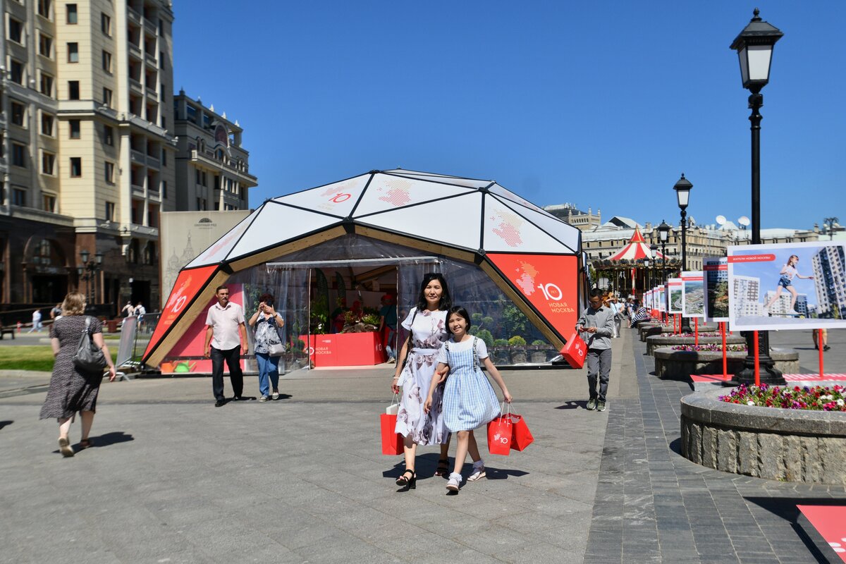 Московский десятый. Фестиваль. Новая Москва. Новая Москва фото. Столица лет.