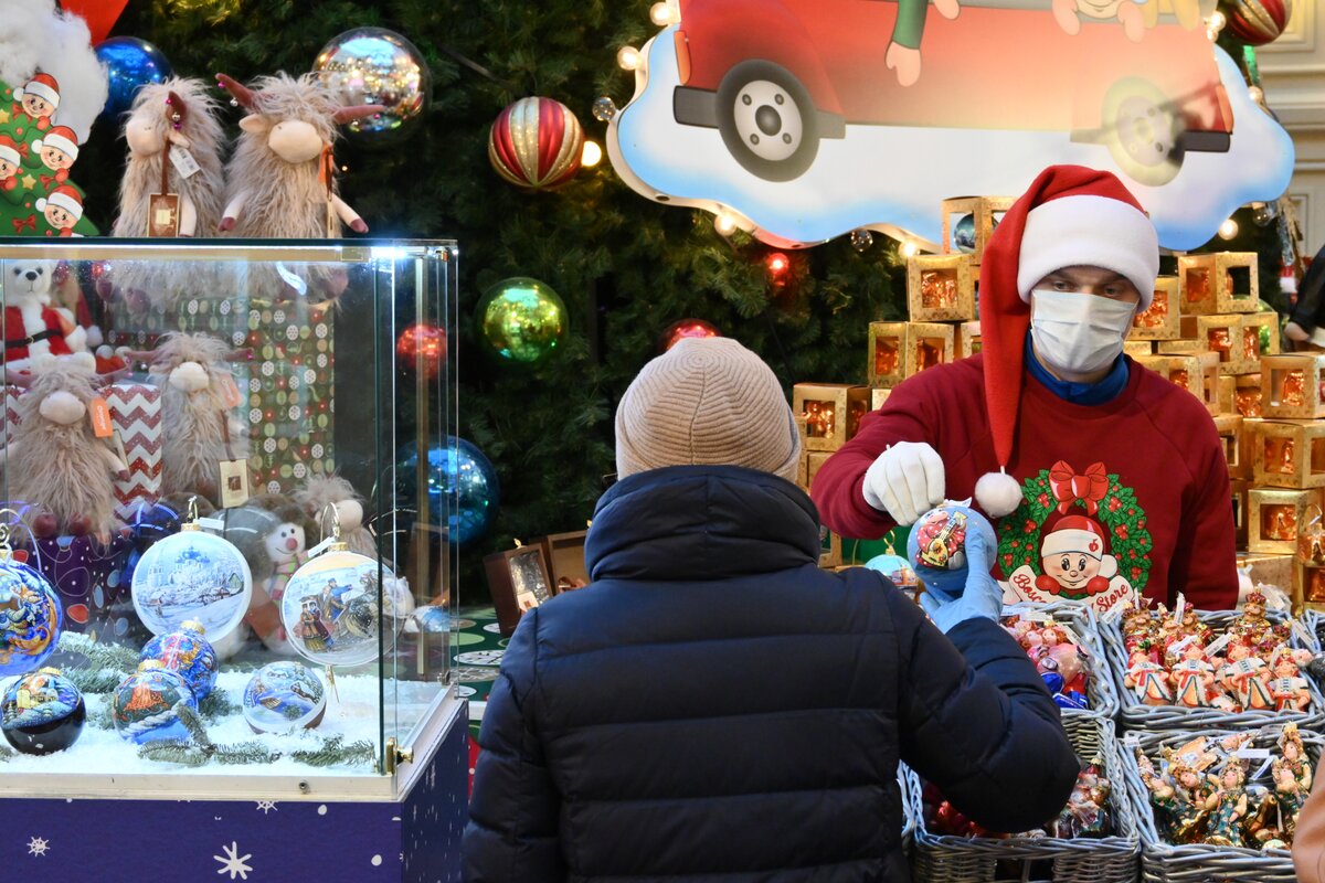 Ярмарки москвы сейчас. ГУМ ярмарка на красной площади 2020 2021. Красная площадь Москва ярмарка ГУМ. ГУМ ярмарка 2019. ГУМ ярмарка 2023.