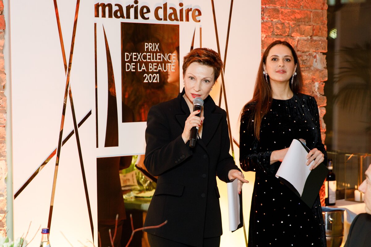 Премия marie claire. Премия журнала.