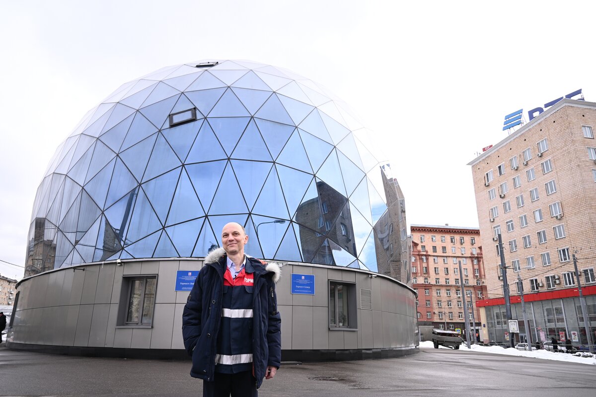 Новости на соколе. Яйцо Сокола на Ленинградке. Яйцо на Соколе в Москве. Яйцо Сокол метро. Гормост "яйцо Сокола ".