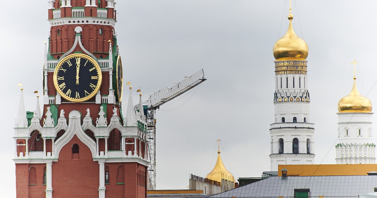 Часы музеев кремля. Музей Кремля Посохин. Директор музея Московского Кремля. Объект 25 Кремль. Гагарина музей Кремля.