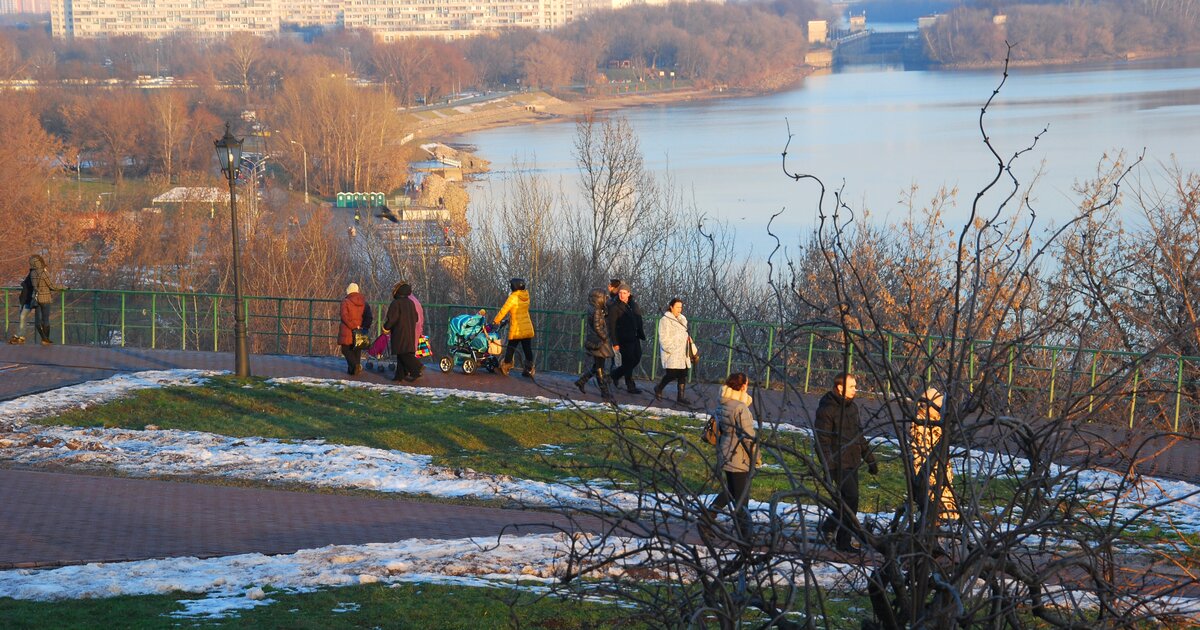 Москва в апреле фото