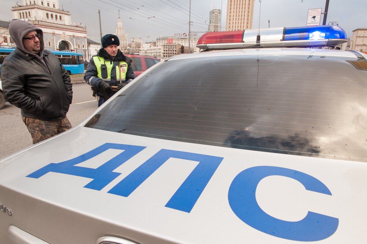 ГИБДД опровергла поиск лихачей по наклейкам на авто – Москва 24, 15.06.2016