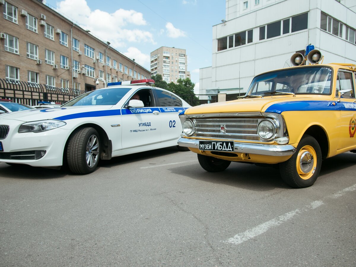 Память в металле: какие ретромашины есть у ГИБДД – Москва 24, 03.07.2016