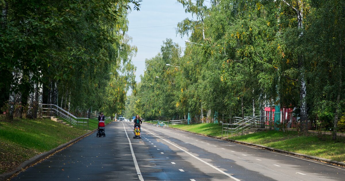 Парки путей. Скверы на окраинах Москвы фото. Окраина Сокольников.