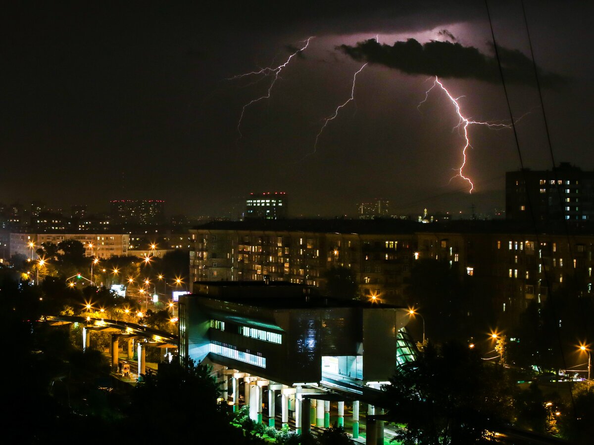 Как выжить в грозу. Советы от МЧС – Москва 24, 15.08.2016