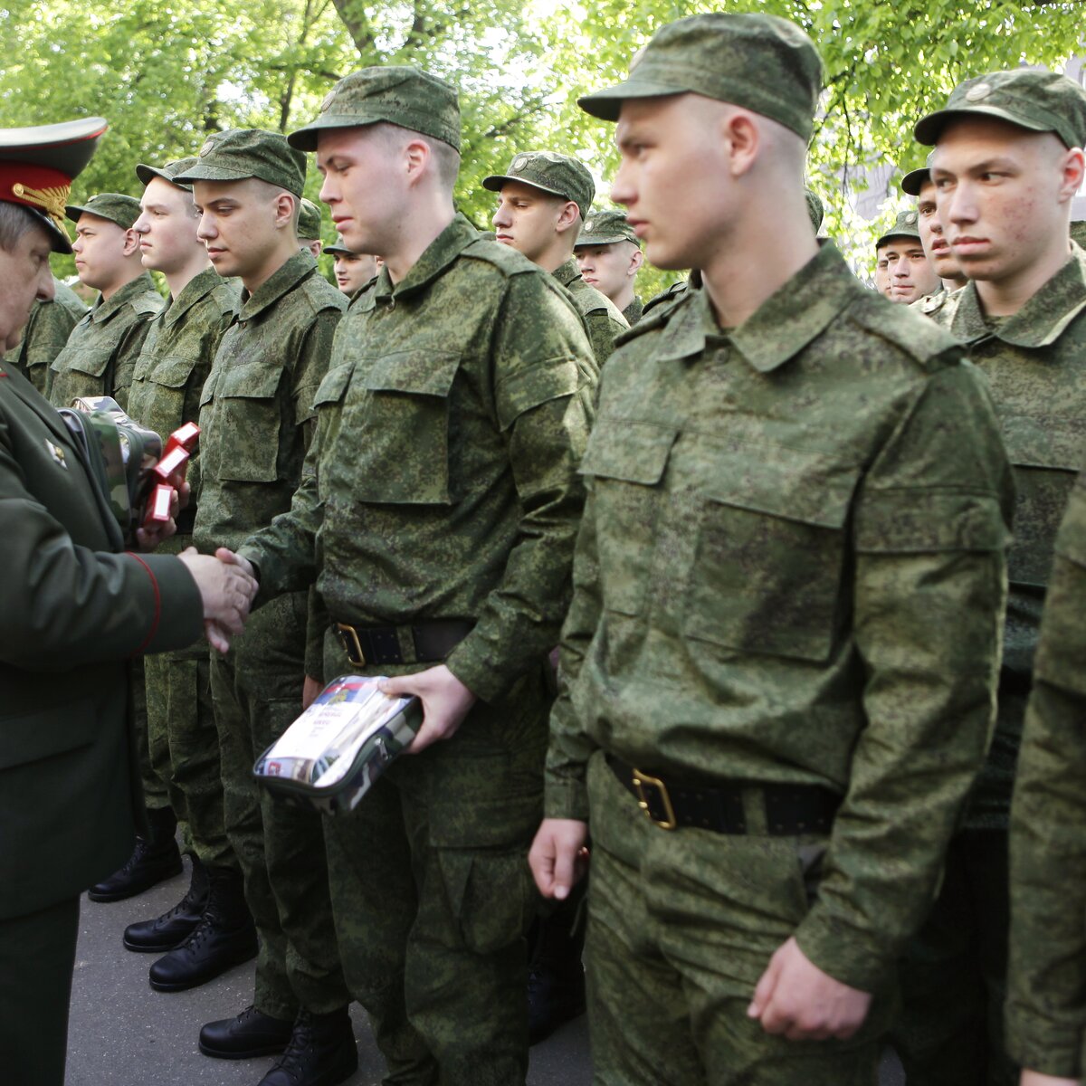 Липа цвета хаки: почему не стоит доверять обещающим 