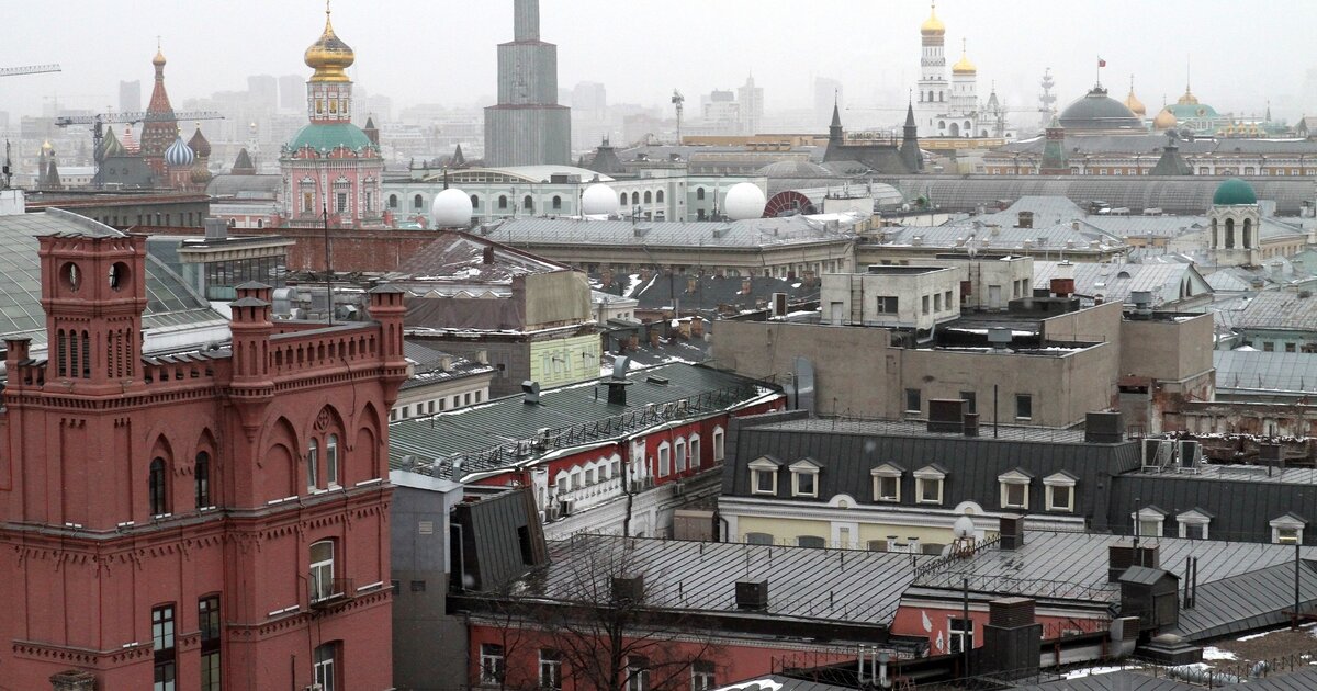 Тепло в москве. Град столица. В Москве в понедельник в Москве. Русский воздух Москва. Градусы столиц.