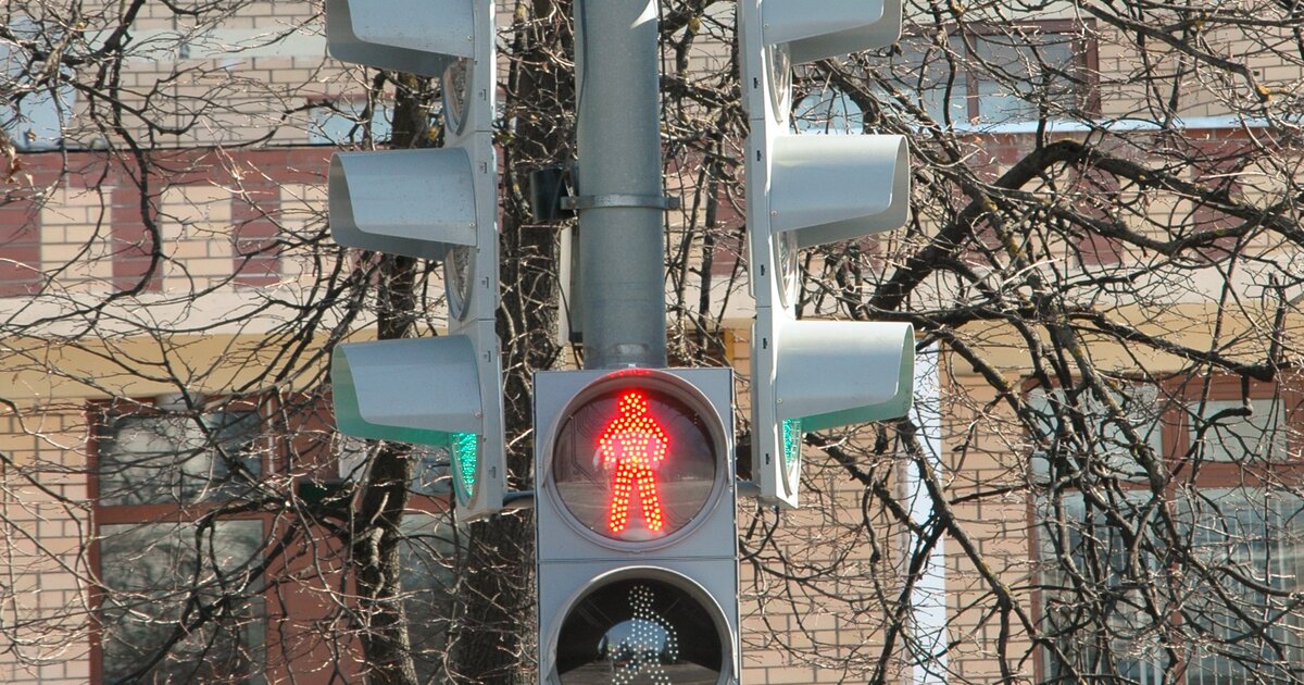 Светофор свао. Плоские светофоры в Москве. Квадратные светофоры в Москве. Парк светофоров. Светофоры в Зеленограде.