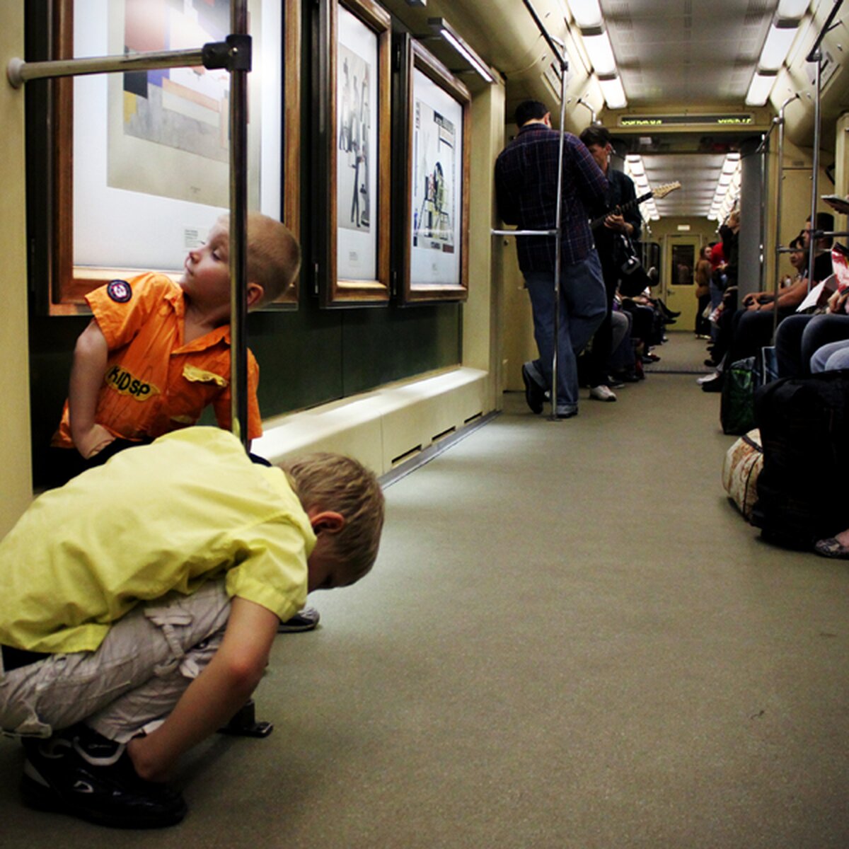 Дети до восьми лет смогут ездить в метро бесплатно – Москва 24, 22.05.2015