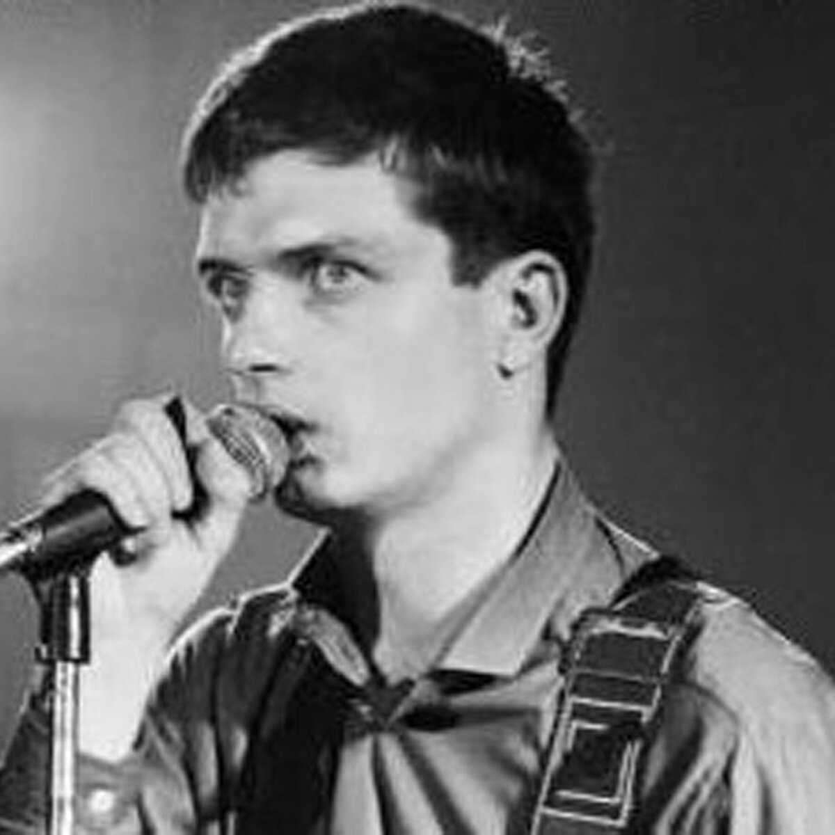 К дню рождения Йэна Кертиса: как хипстеры взяли в плен Joy Division –  Москва 24, 15.07.2015