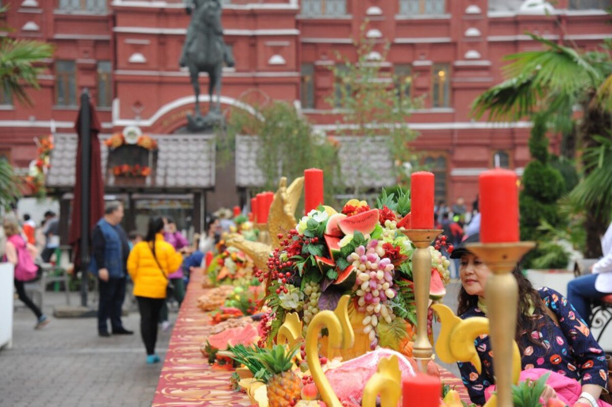 Москва фестивальная: как городские праздники помогают бюджету столицы –  Москва 24, 09.09.2015