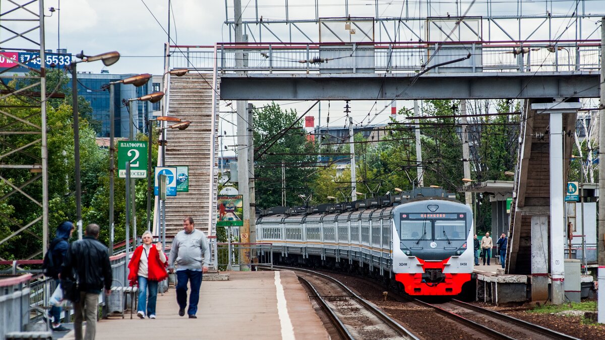 Электрички болшево москва