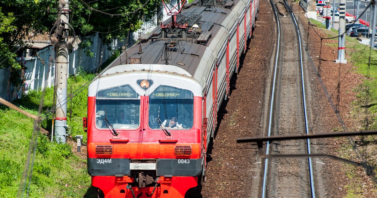 Переделкино белорусская электричка. Электричка Серпухов. Курск Беларусь поезд. ЖД Курск. Белорусское направление электричек.