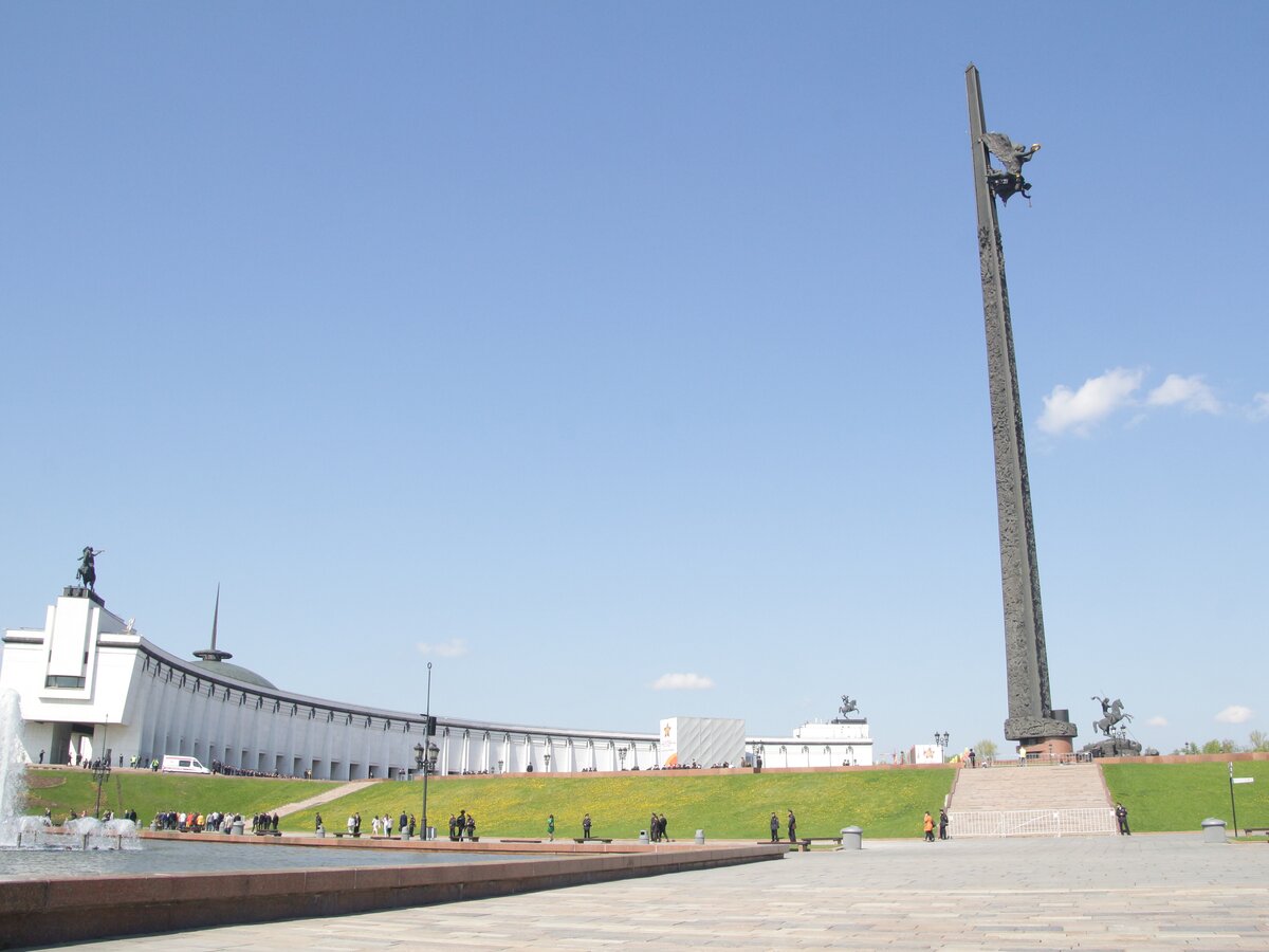 Памятную стелу высотой 16 метров установят на Поклонной горе – Москва 24,  01.09.2016