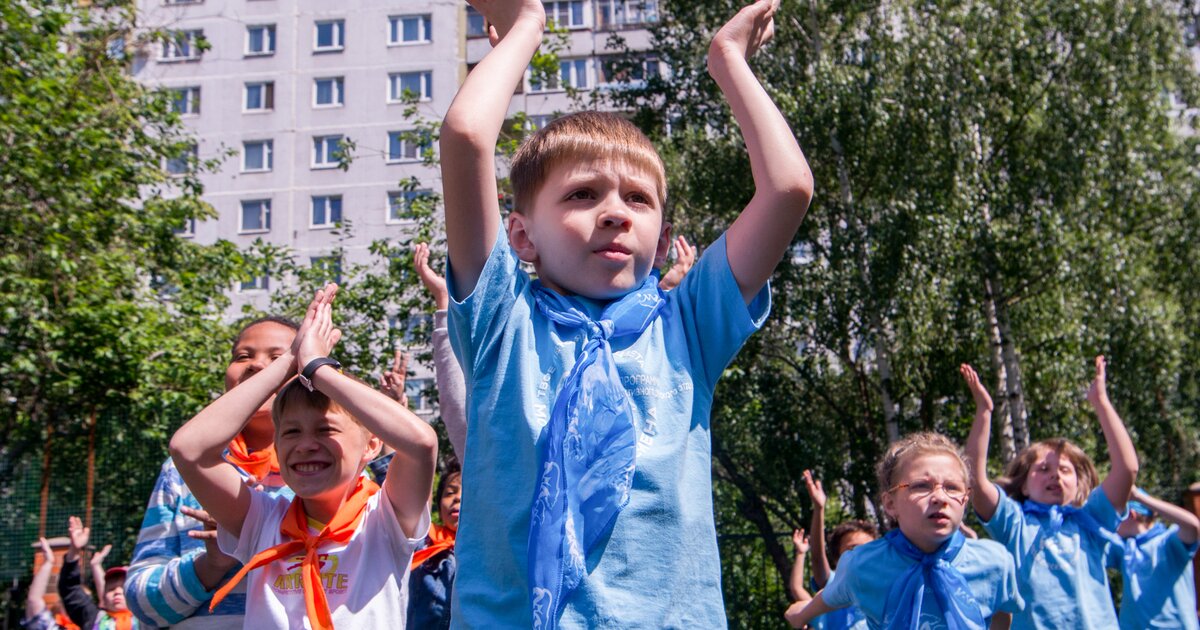 Праздничная смена. Роспотребнадзор городской лагерь. Лагерь маски. Дневной лагерь для детей в Москве ЮВАО.