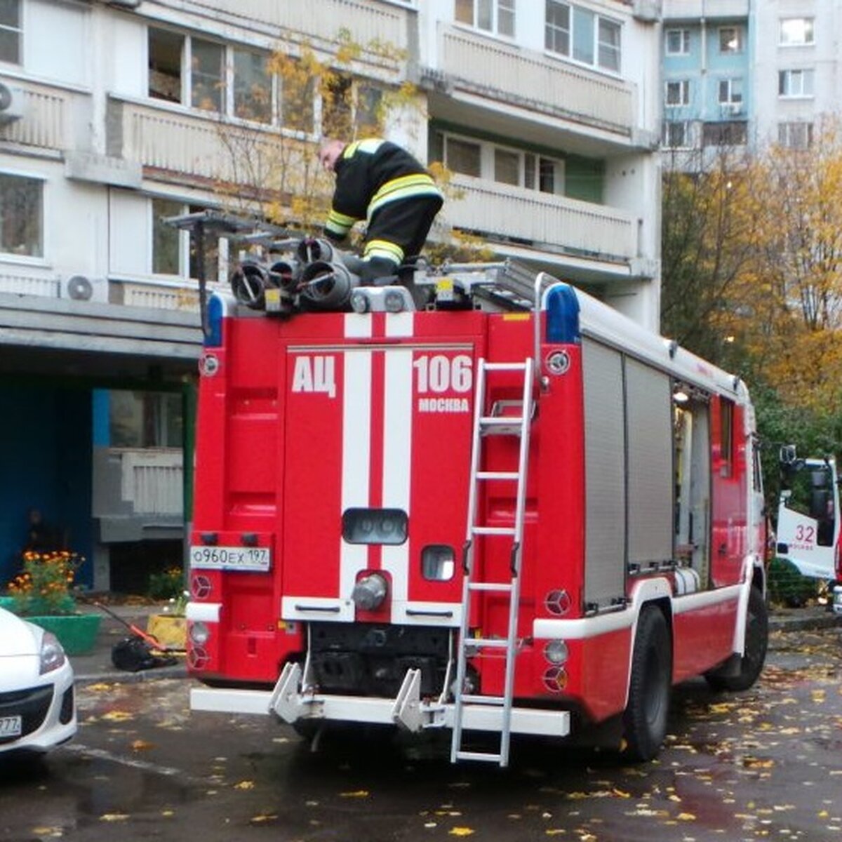 Пожар произошел в жилом доме на юге Москвы – Москва 24, 04.10.2016