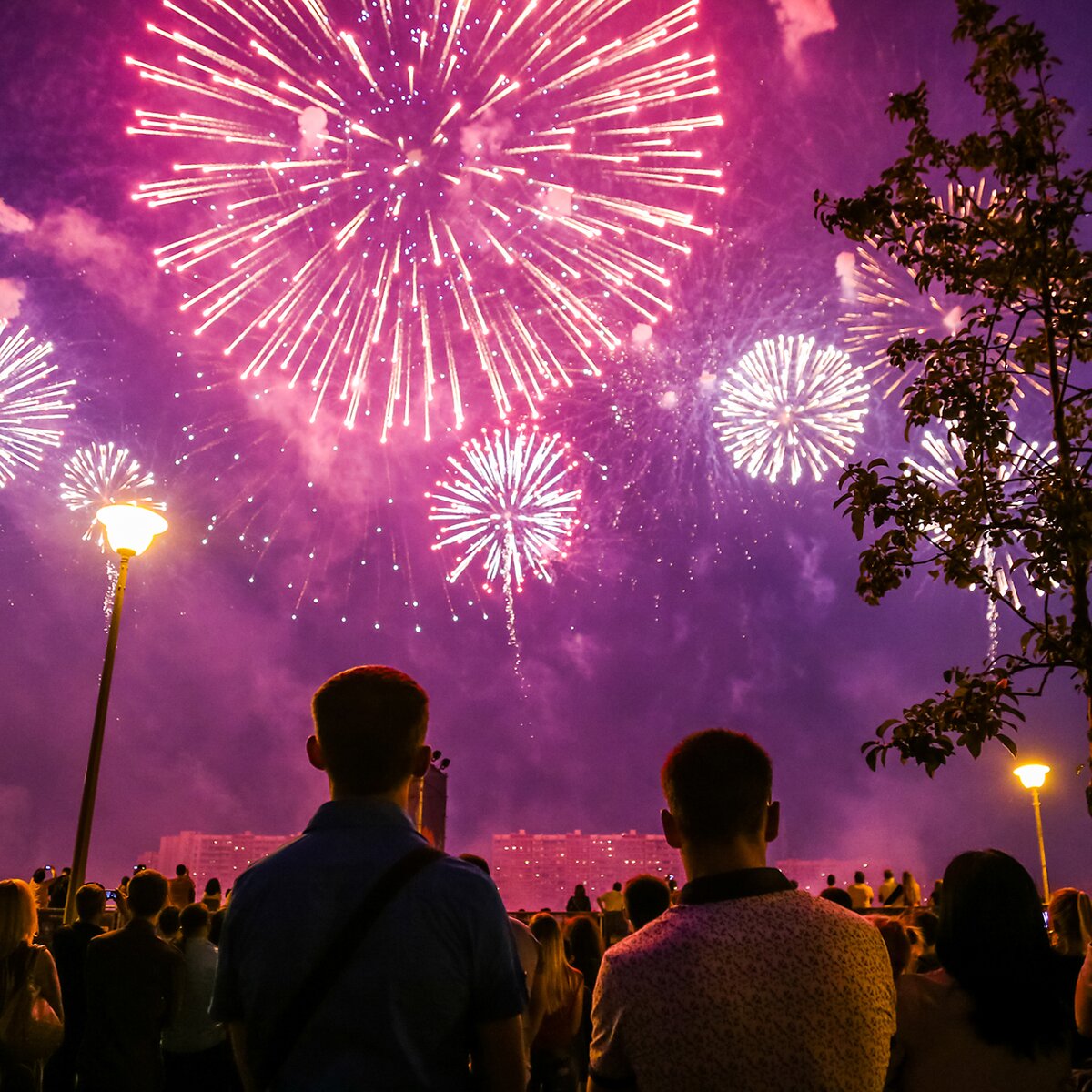 Чтобы не погасло: как выбрать и безопасно запустить фейерверки – Москва 24,  28.12.2016