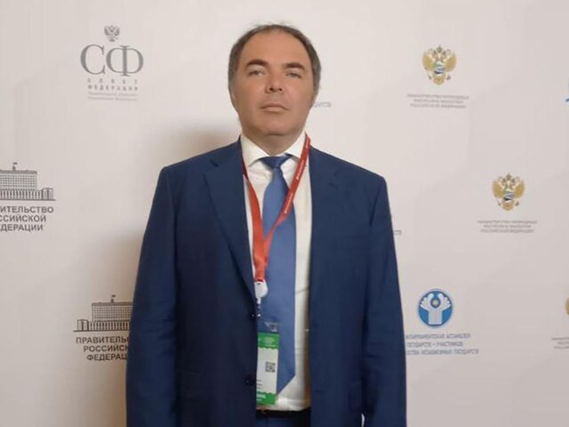 Суд арестовал экс-министра экологии Оренбургской области Самбурского по делу о взятке