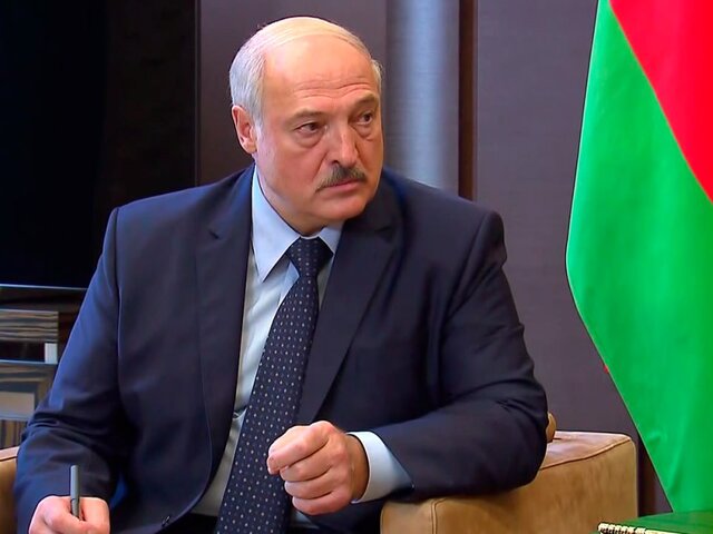 Лукашенко призвал привлечь политзаключенных для ликвидации последствий урагана