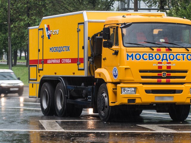 Городские службы Москвы работают в режиме повышенной готовности из-за непогоды