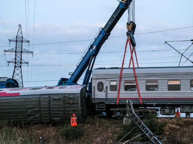 Мурашко: в больницах после ЧП с поездом под Волгоградом остаются 22 пострадавших