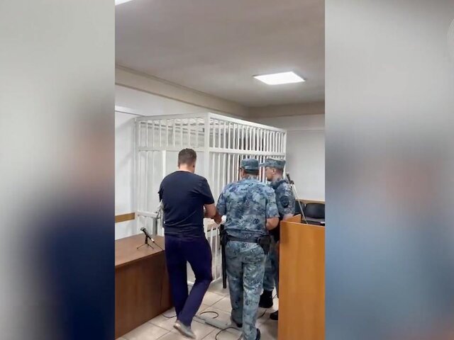 Суд арестовал на 2 месяца экс-советника мэра Сочи по делу о взятках