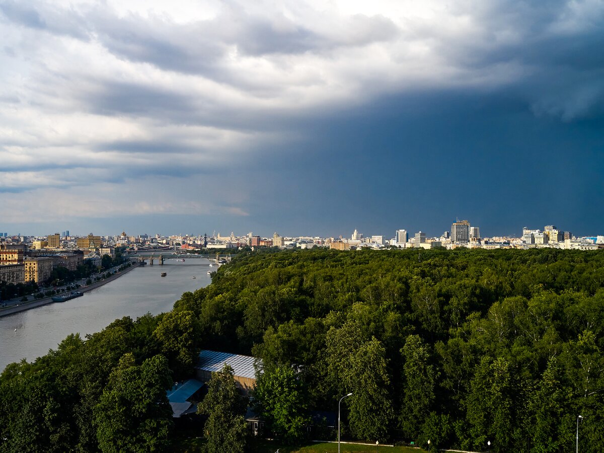 Метеоролог Вильфанд объяснил мегаливни в Москве давлением – Москва 24,  19.06.2024