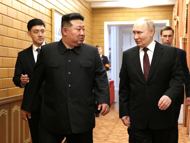 Переговоры Путина и Ким Чен Ына в широком составе продлились более 1,5 часа