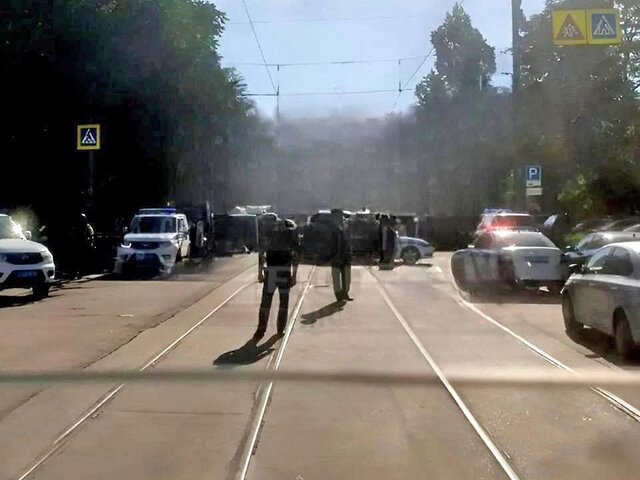 Движение ограничили в центре Ростова-на-Дону после захвата заложников
