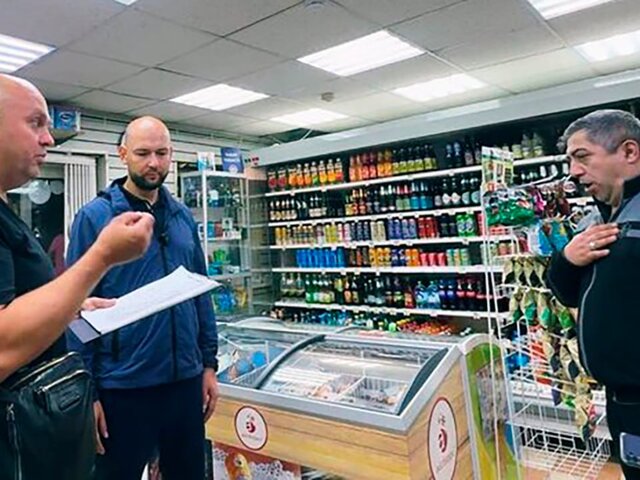 Максим Руднев остановил незаконную продажу алкоголя в ночное время в Кузьминках