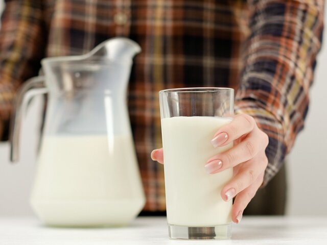 Диетолог Ионова: о пользе и вреде молока существуют научные исследования