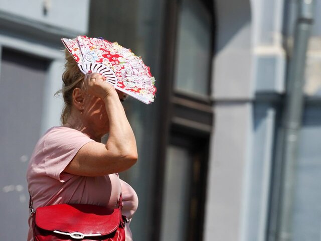 МЧС предупредило москвичей о сильной жаре 13 и 14 июля