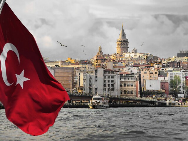 Обозреватель Эрчин: турецкие бизнесмены сталкиваются с угрозами