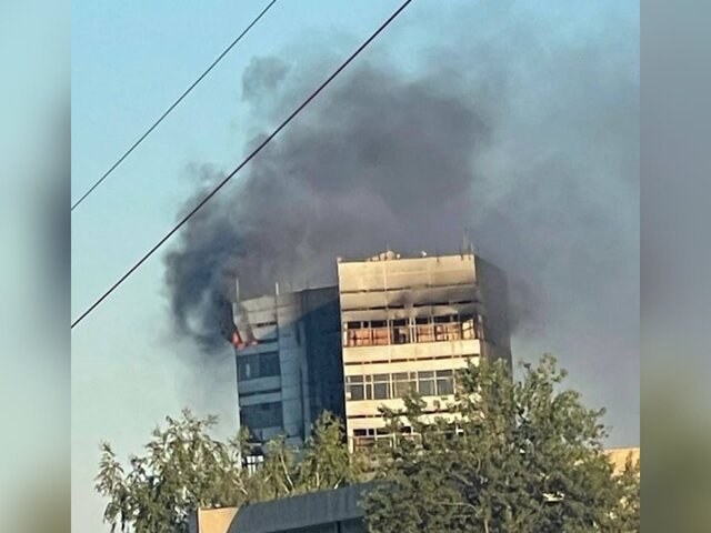 ТАСС: площадь вновь возникшего пожара во Фрязине увеличилась до 100 