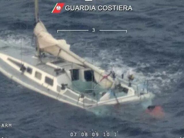 Более 30 человек погибли в результате крушения лодки в Ионическом море
