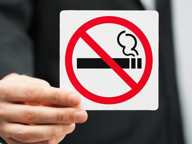 Голикова: число курящих мужчин в РФ снизилось более чем вдвое с 2009 года