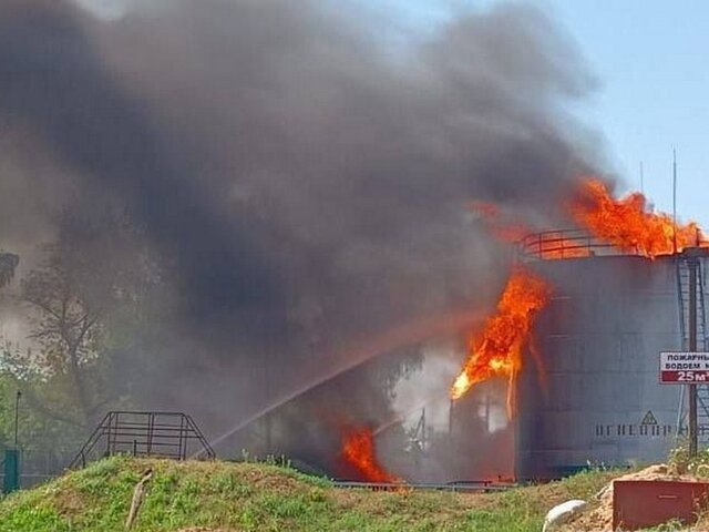Открытое горение ликвидировано на нефтебазе в Тамбовской области