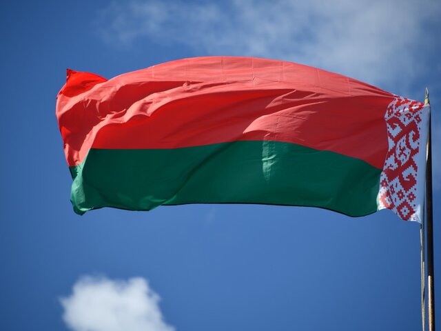 ЕС распространил на Белоруссию ряд введенных против России экономических санкций