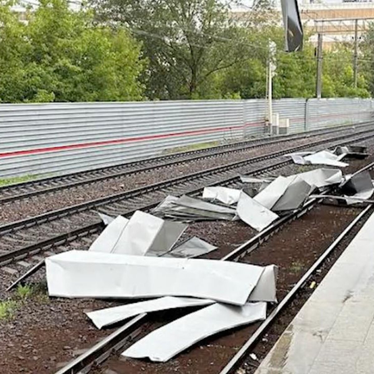 Движение поездов было временно остановлено на МЦД-3 – Москва 24, 05.07.2024