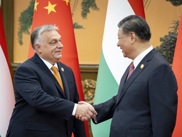 Орбан прибыл в Китай для переговоров с Си Цзиньпином