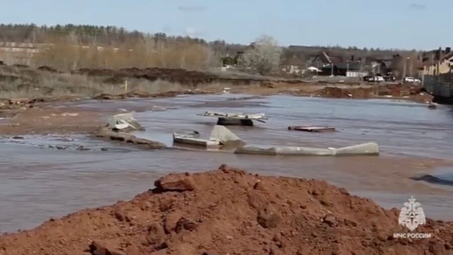 Вода металлист