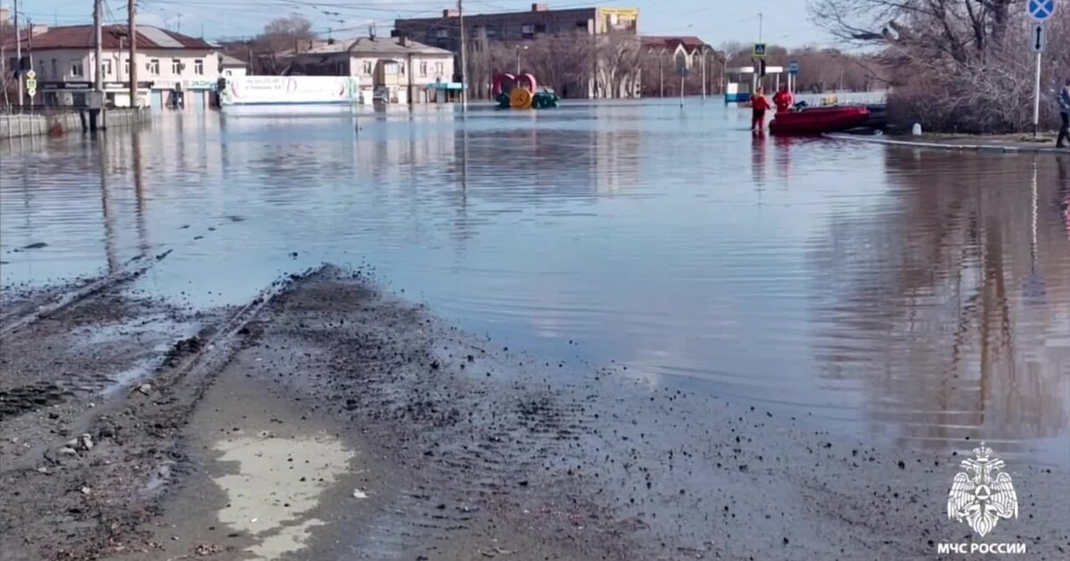 Губернатор Оренбуржья заявил о снижении уровня воды в Орске на 14 сантиметров